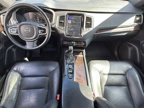 Used 2019 Volvo XC90 T5 Momentum w/ Protection Package Premier image 28