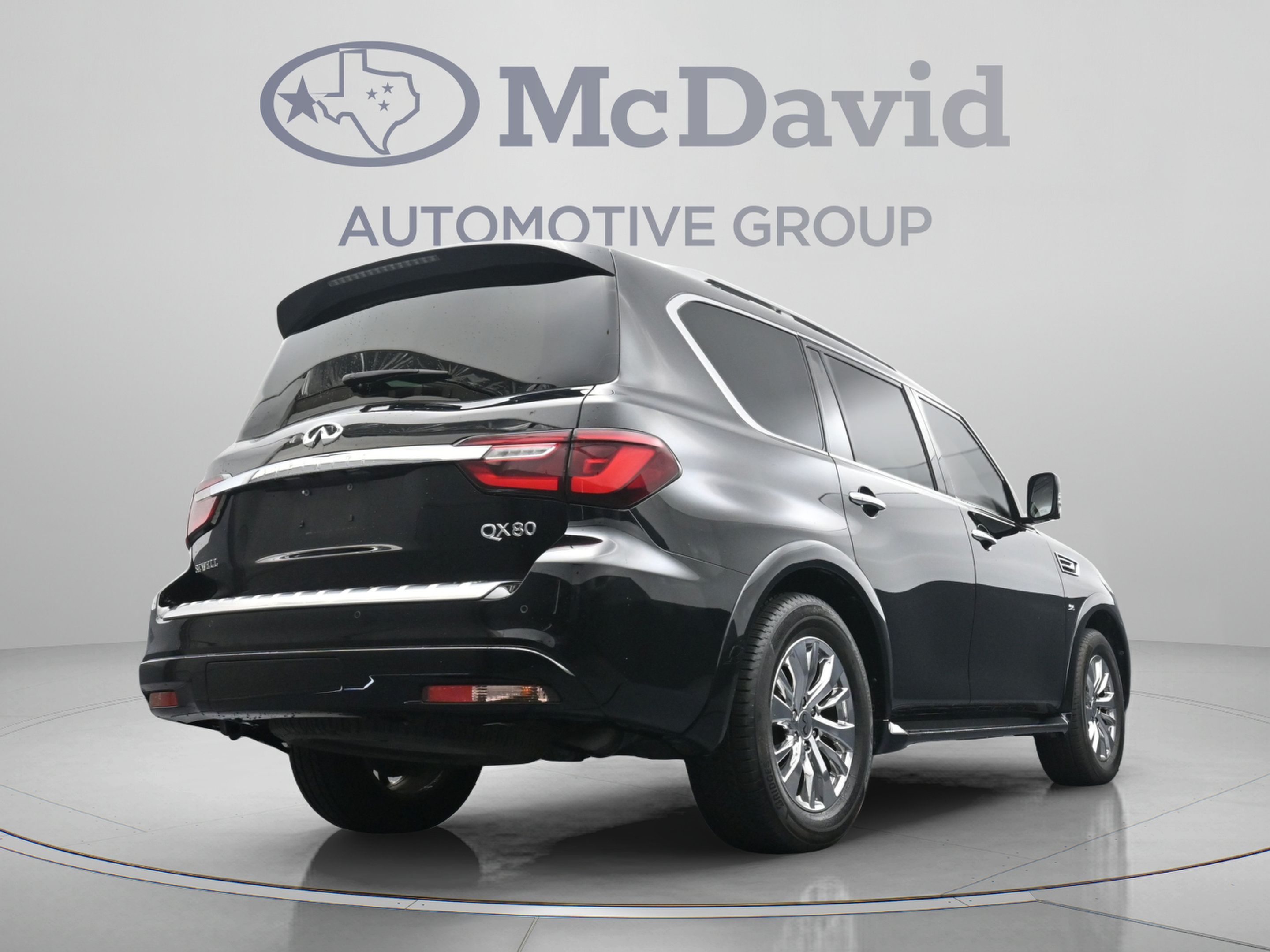 Used 2018 INFINITI QX80 2WD w/ Driver Assistance Package image 32