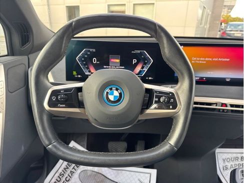 Used 2023 BMW iX xDrive50 w/ Sport Package image 16