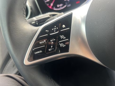 Used 2025 Mercedes-Benz C 300 C 300 image 18