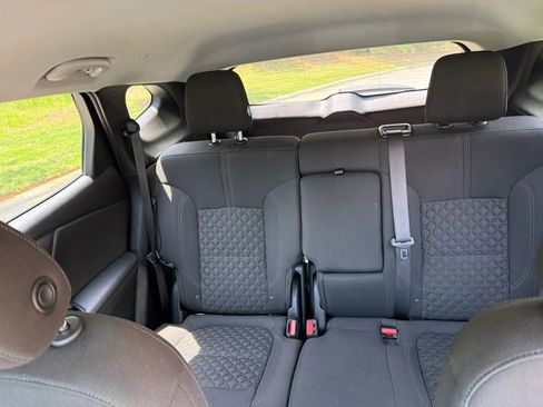 Used 2020 Chevrolet Blazer LT FWD image 11