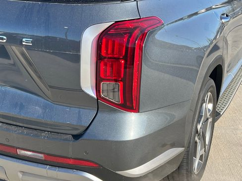 Used 2025 Hyundai Palisade SEL image 14