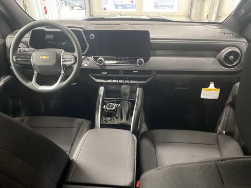 Used 2026 Chevrolet Colorado W/T w/ WT Custom Package image 16