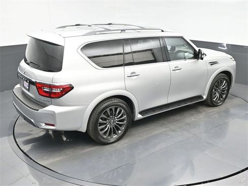 Used 2024 Nissan Armada Platinum w/ Captain's Chairs Package image 33