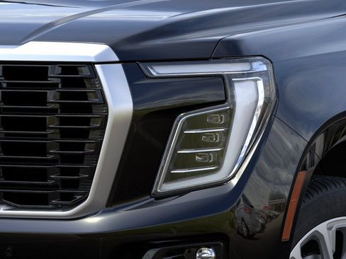 New 2026 GMC Yukon Denali w/ Denali Reserve Package AWD/4WD image 10