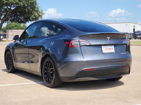 Used 2023 Tesla Model Y Performance AWD/4WD image 4