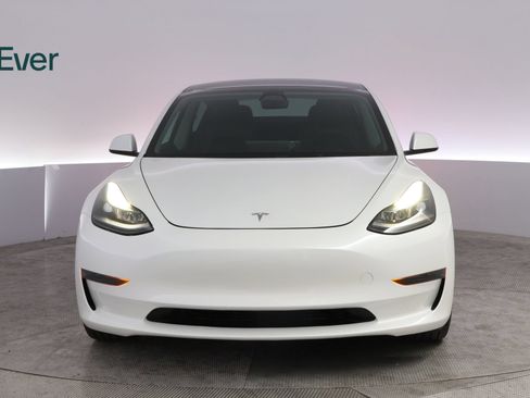 Used 2023 Tesla Model 3 Standard Range RWD image 12
