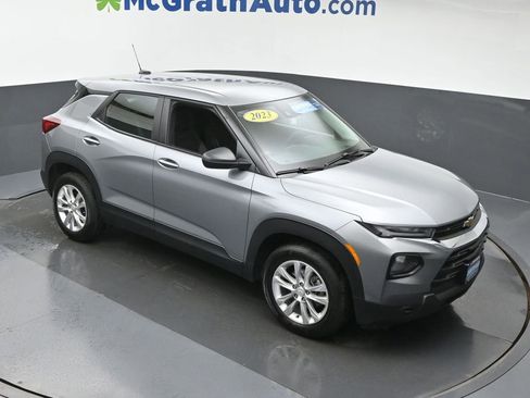 Certified 2023 Chevrolet TrailBlazer LS image 3