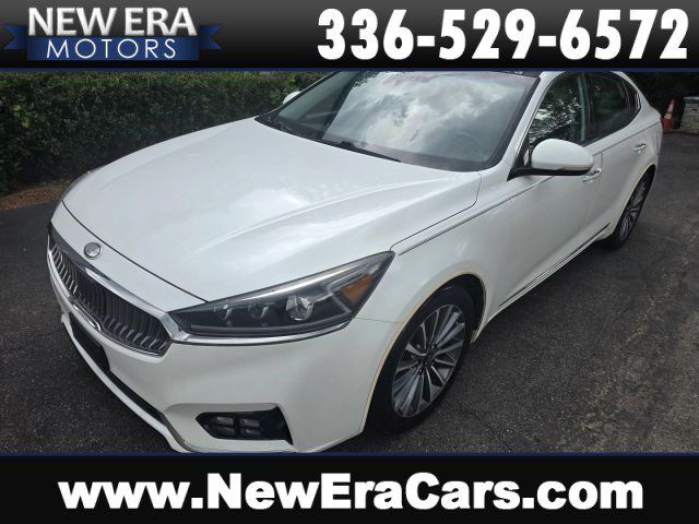 Used 2017 Kia Cadenza Technology FWD image 1