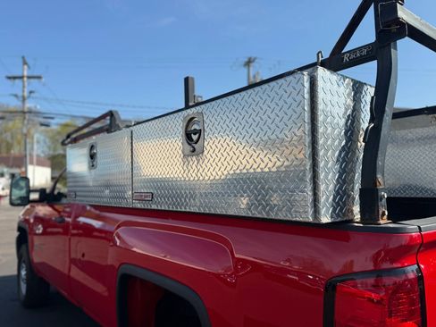 Used 2018 GMC Sierra 2500 2WD Regular Cab image 30