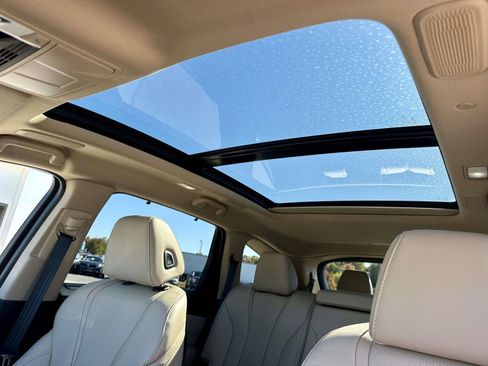 Certified 2025 Acura MDX w/ Technology Package image 10