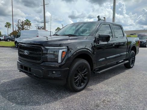 Used 2025 Ford F150 Lariat w/ Equipment Group 501A Mid image 9