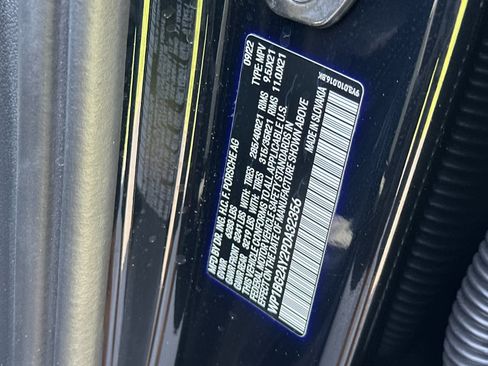 Certified 2023 Porsche Cayenne GTS AWD/4WD image 33