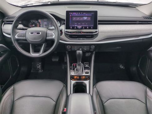 Certified 2022 Jeep Compass Latitude image 15