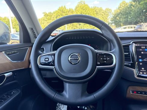 Used 2023 Volvo XC90 B6 Plus AWD/4WD image 11