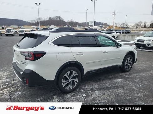 Used 2020 Subaru Outback Touring w/ Popular Package #2 image 4