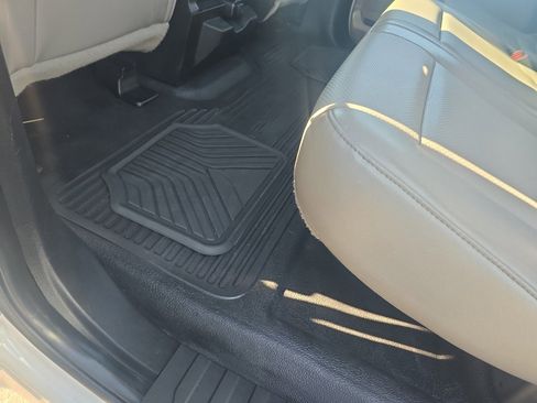 Used 2017 Ford F250 XL w/ Power Equipment Group image 22