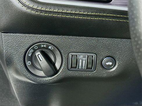 Certified 2023 Dodge Challenger R/T Scat Pack image 21