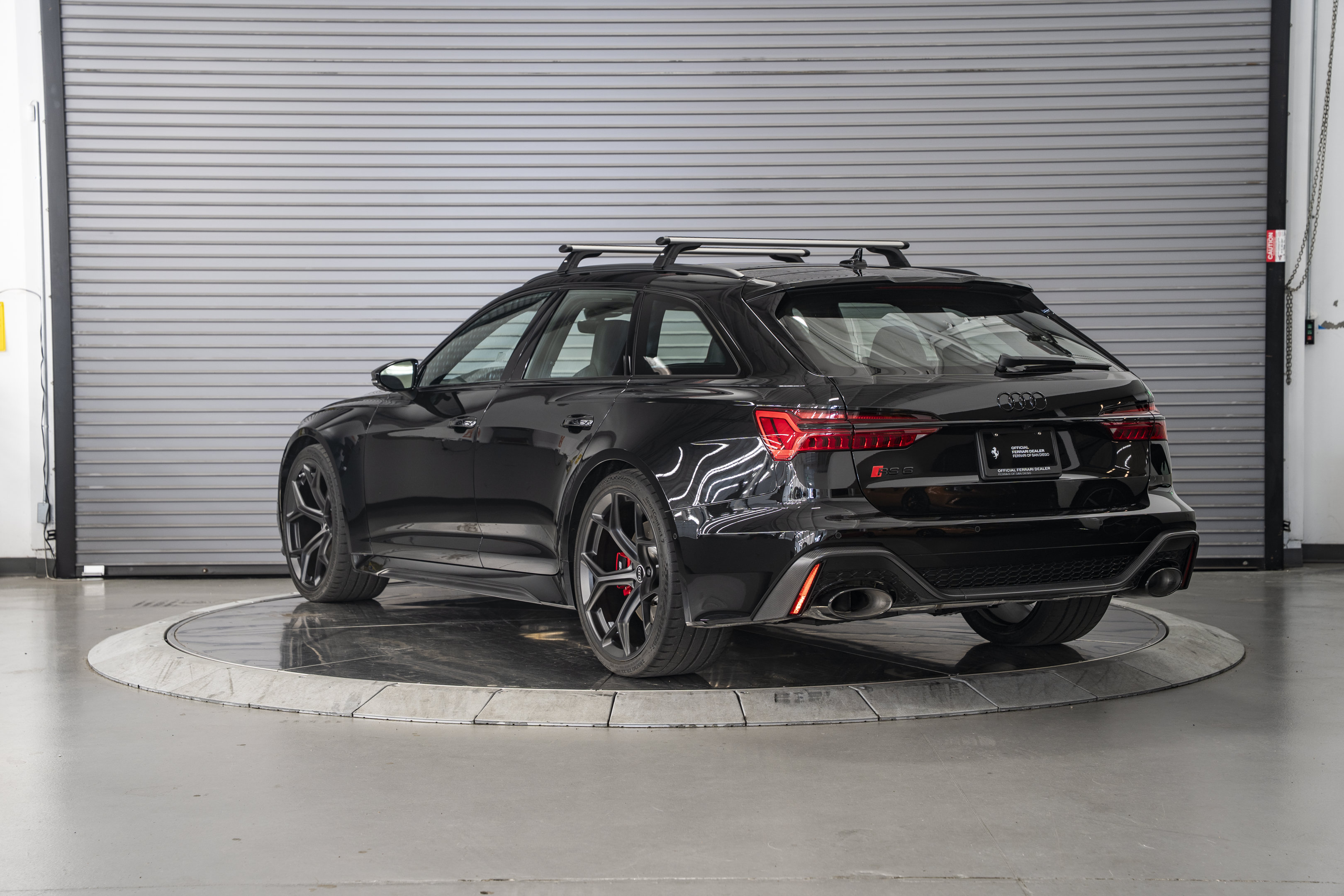 Used 2025 Audi RS 6 performance AWD/4WD image 3