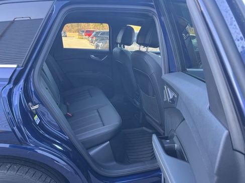 Used 2023 Audi Q4 e-tron Premium Plus w/ Premium Plus image 36