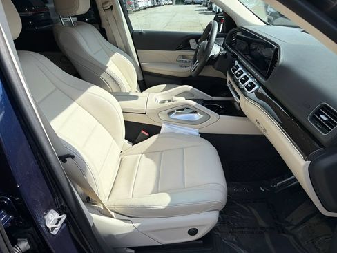Used 2020 Mercedes-Benz GLS 450 4MATIC w/ Convenience Package image 13