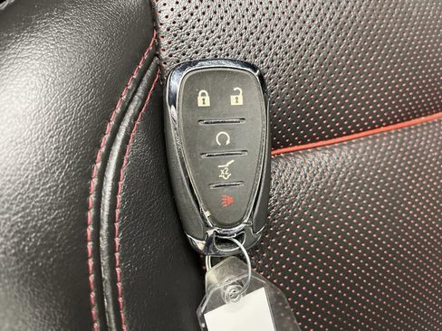 Used 2019 Chevrolet Blazer RS AWD/4WD image 36