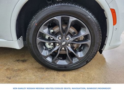 Used 2025 Dodge Durango R/T AWD/4WD image 22