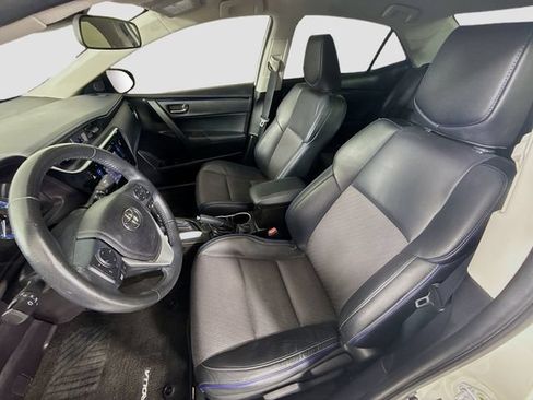 Certified 2019 Toyota Corolla SE w/ Carpet Mat Package (TMS) FWD image 22