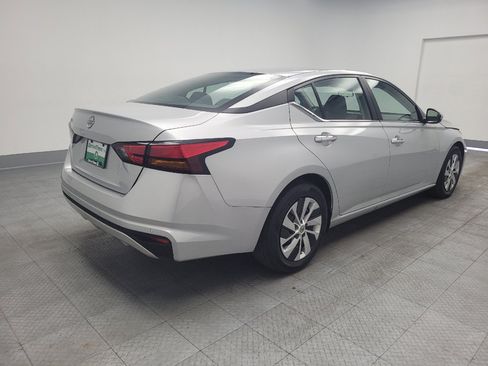 Used 2023 Nissan Altima 2.5 S FWD image 9