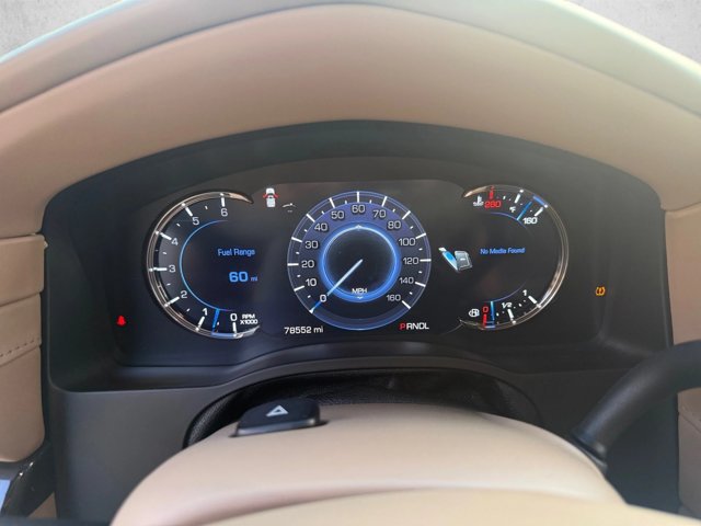 Used 2018 Cadillac Escalade Platinum AWD/4WD image 9