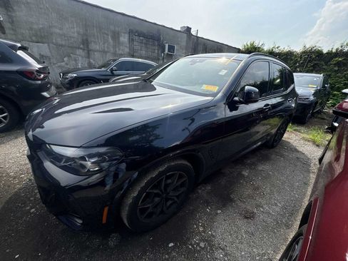 Used 2024 BMW X3 xDrive30i w/ M Sport Package AWD/4WD image 5