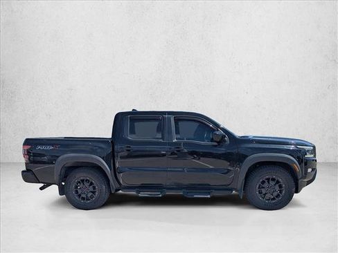 Used 2022 Nissan Frontier Pro-X w/ Pro-X Premium Package RWD image 3