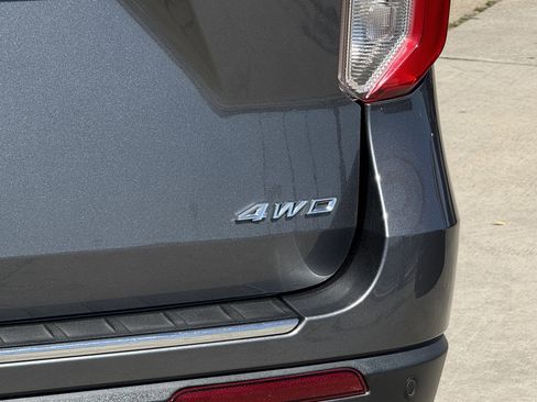 Certified 2022 Ford Explorer King Ranch w/ Technology Package image 9