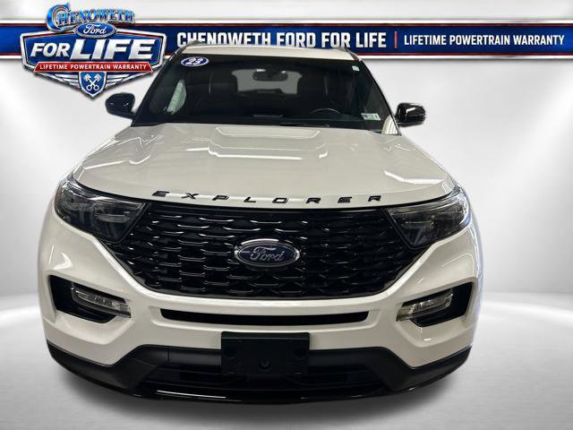 Used 2023 Ford Explorer ST-Line w/ Class IV Trailer Tow Package AWD/4WD image 9