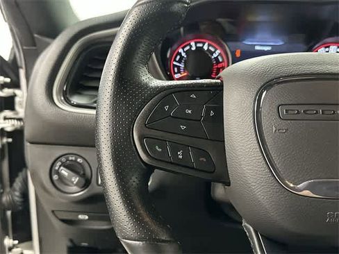 Used 2022 Dodge Challenger R/T w/ Blacktop Package image 17