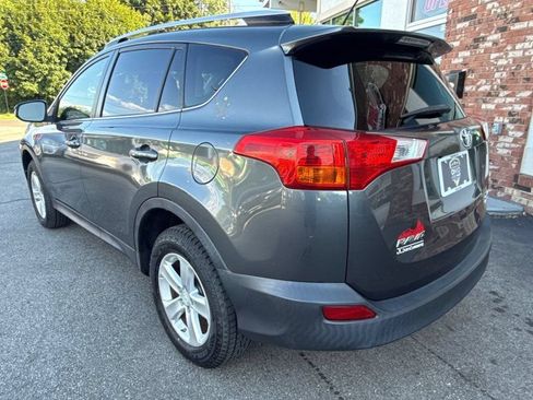 Used 2014 Toyota RAV4 XLE AWD/4WD image 7