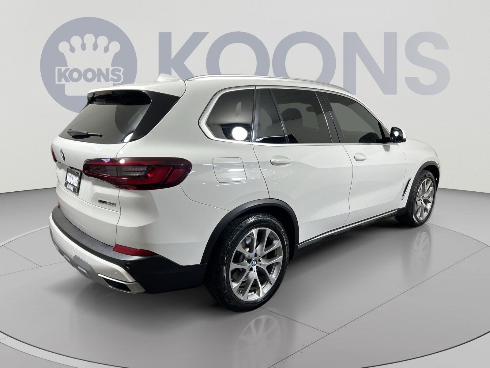 Used 2021 BMW X5 sDrive40i w/ Premium Package RWD image 11