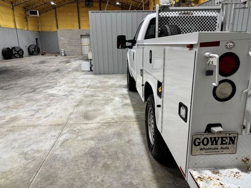 Used 2016 Ford F350 XL w/ Power Equipment Group image 9