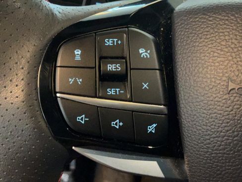 Used 2025 Ford Explorer ST AWD/4WD image 16