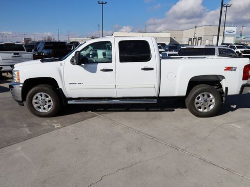 Used 2013 Chevrolet Silverado 3500 LT w/ Interior Plus Package image 3