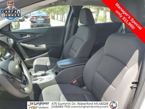 Used 2023 Chevrolet Malibu LT FWD image 19