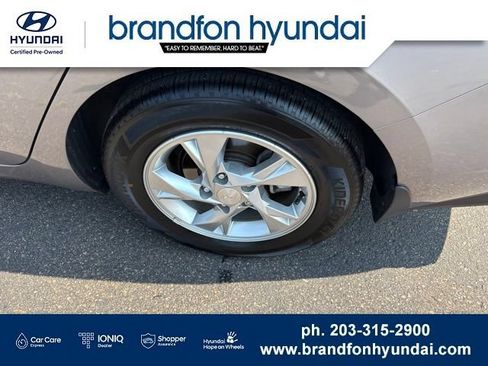 Used 2023 Hyundai Elantra SE FWD image 31