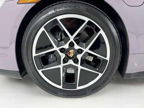 Certified 2025 Porsche Taycan RWD image 32
