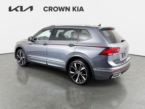 Used 2024 Volkswagen Tiguan SEL R-Line AWD/4WD image 8
