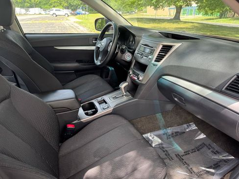 Used 2012 Subaru Legacy 2.5i w/ Alloy Wheel Pkg AWD/4WD image 31