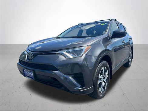 Used 2017 Toyota RAV4 LE w/ Carpet Mat Package AWD/4WD image 2