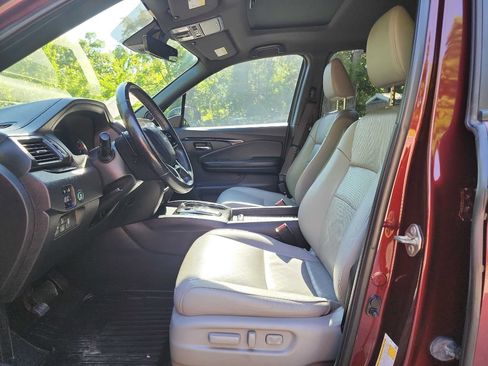 Used 2019 Honda Passport Touring image 16