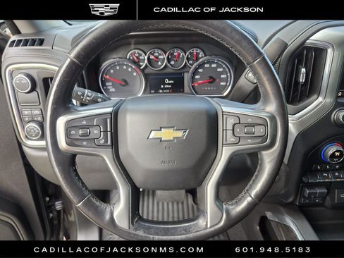 Used 2021 Chevrolet Silverado 1500 LTZ RWD image 16