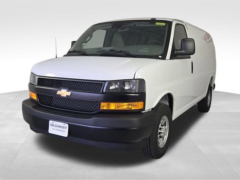 New 2026 Chevrolet Express 2500 w/ Communications Package RWD image 3
