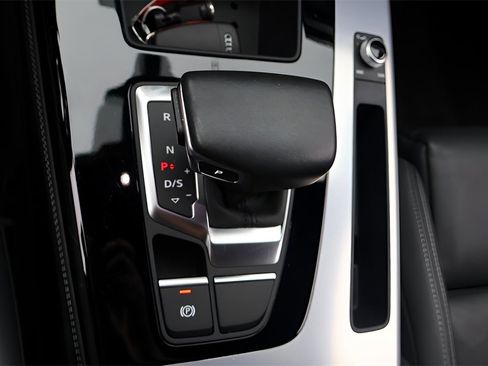 Used 2021 Audi Q5 2.0T Premium Plus w/ Premium Plus Package image 21